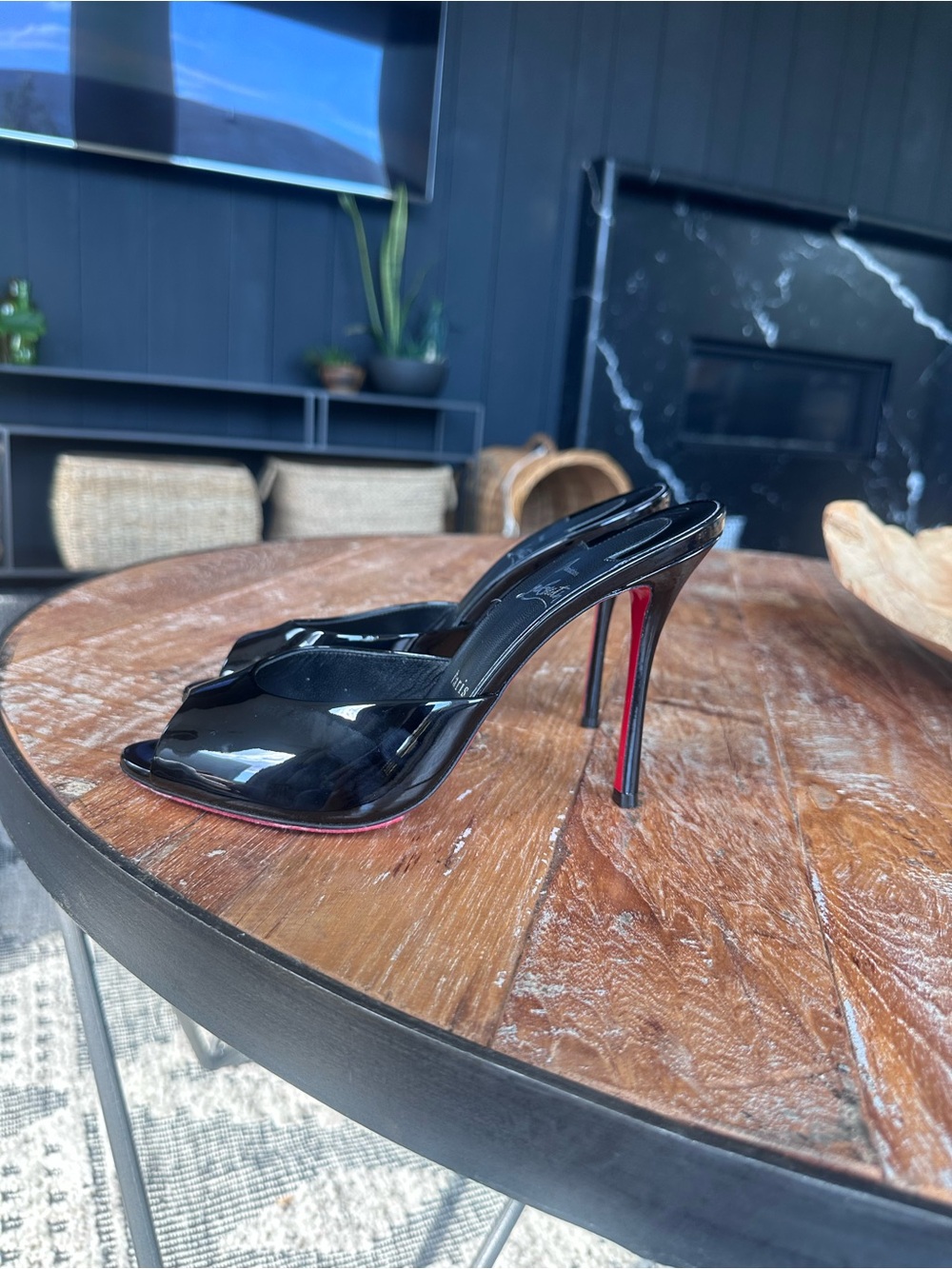 Christian Louboutin Black Patent Me Dolly 100mm - Picture 3 of 10